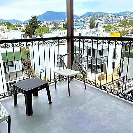 Modern Life Bodrum فندق غومْبيت